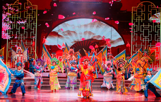 2023年9月12日晚，第三屆粵港澳大灣區文化藝術節開幕式在廣東省友誼劇院舉行。