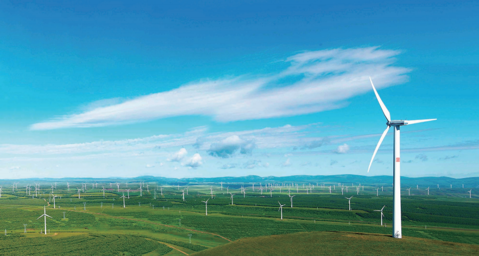 我國首個百萬千瓦級風電基地—大唐內蒙古赤峰塞罕壩風電場。