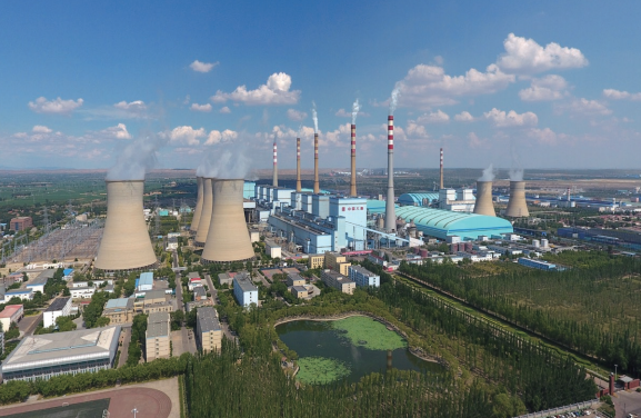 世界在役最大火力發電廠—大唐托克托發電公司。