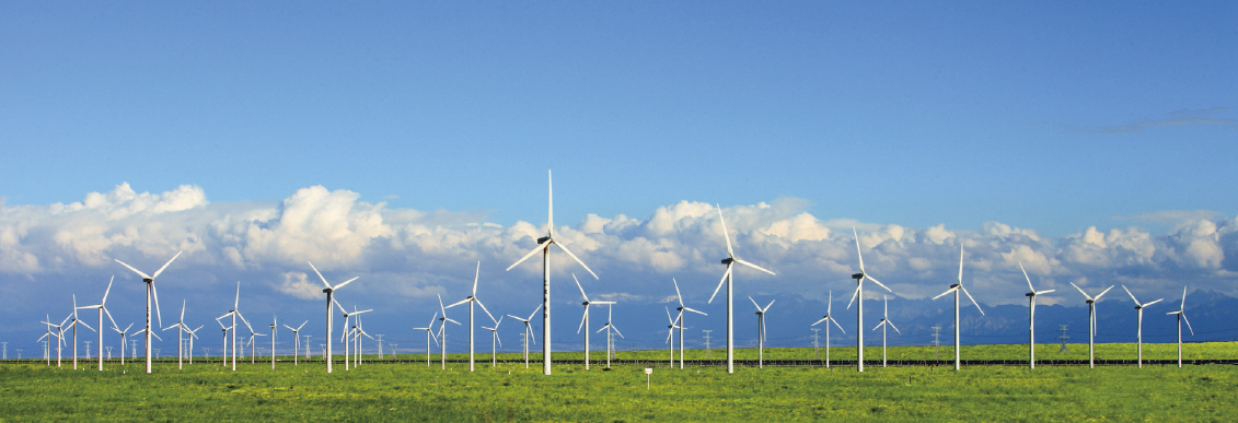 祁連山腳下的酒泉千萬千瓦級風電基地。
