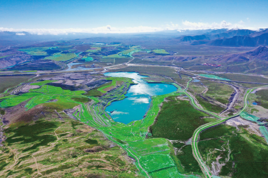 生態環境修復后的木里礦區八號井。